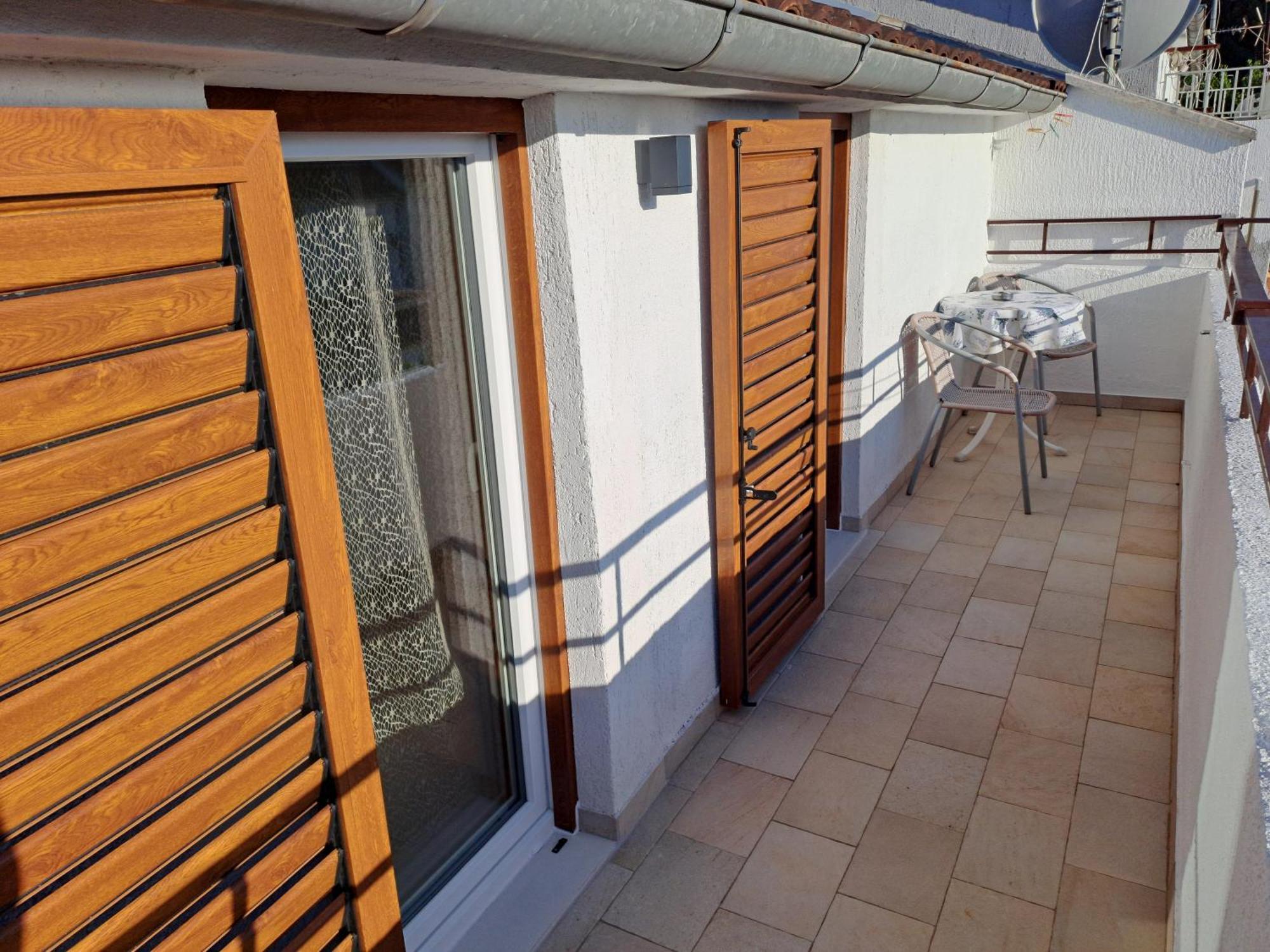 Apartments N & V Πόρετς Εξωτερικό φωτογραφία