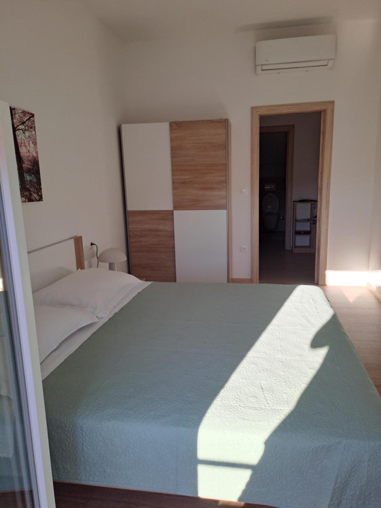 Apartments N & V Πόρετς Εξωτερικό φωτογραφία