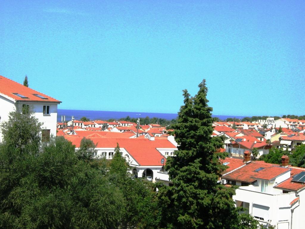 Apartments N & V Πόρετς Εξωτερικό φωτογραφία